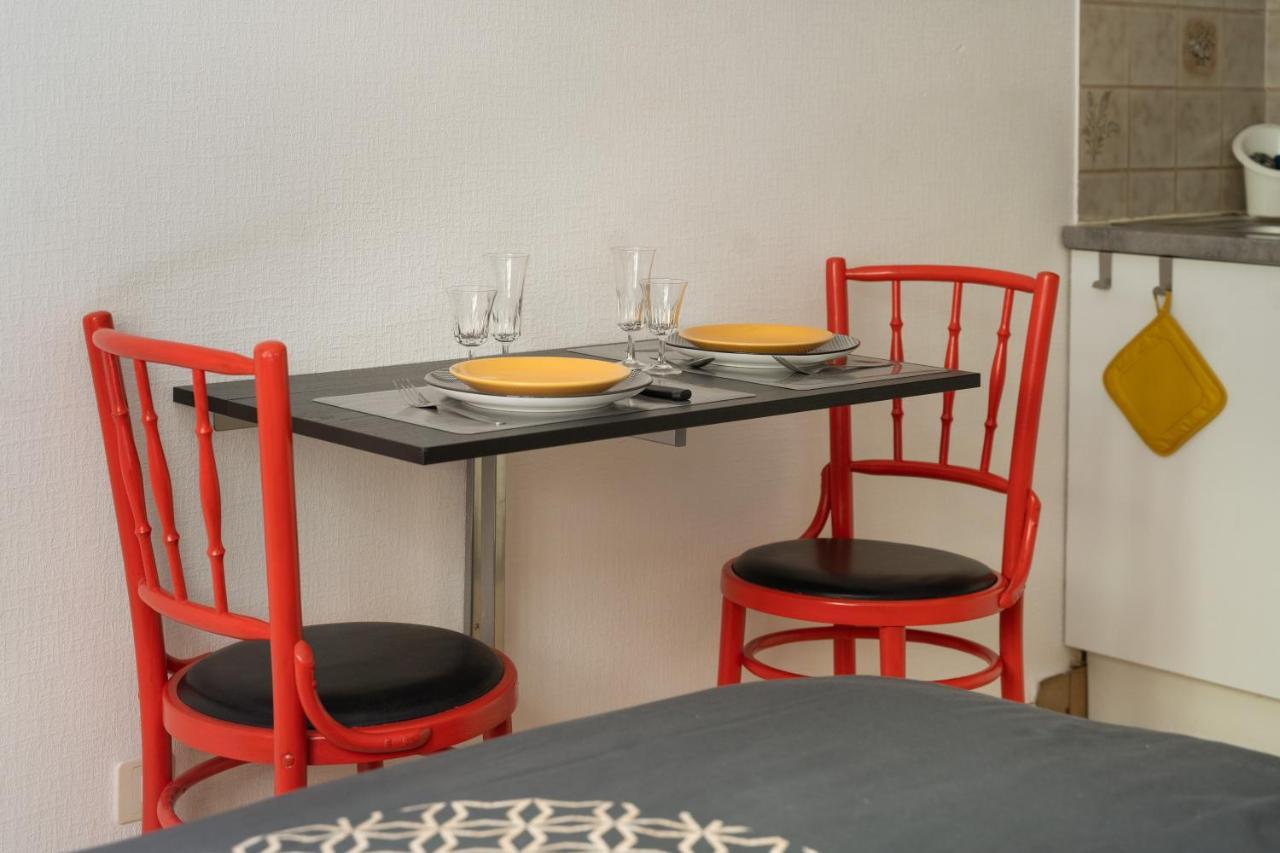 Studio Place Foch Rodez Esterno foto