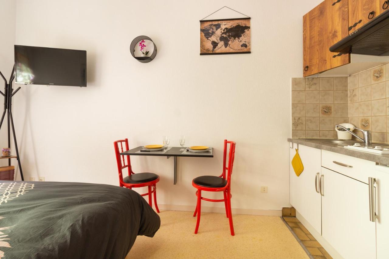 Studio Place Foch Rodez Esterno foto